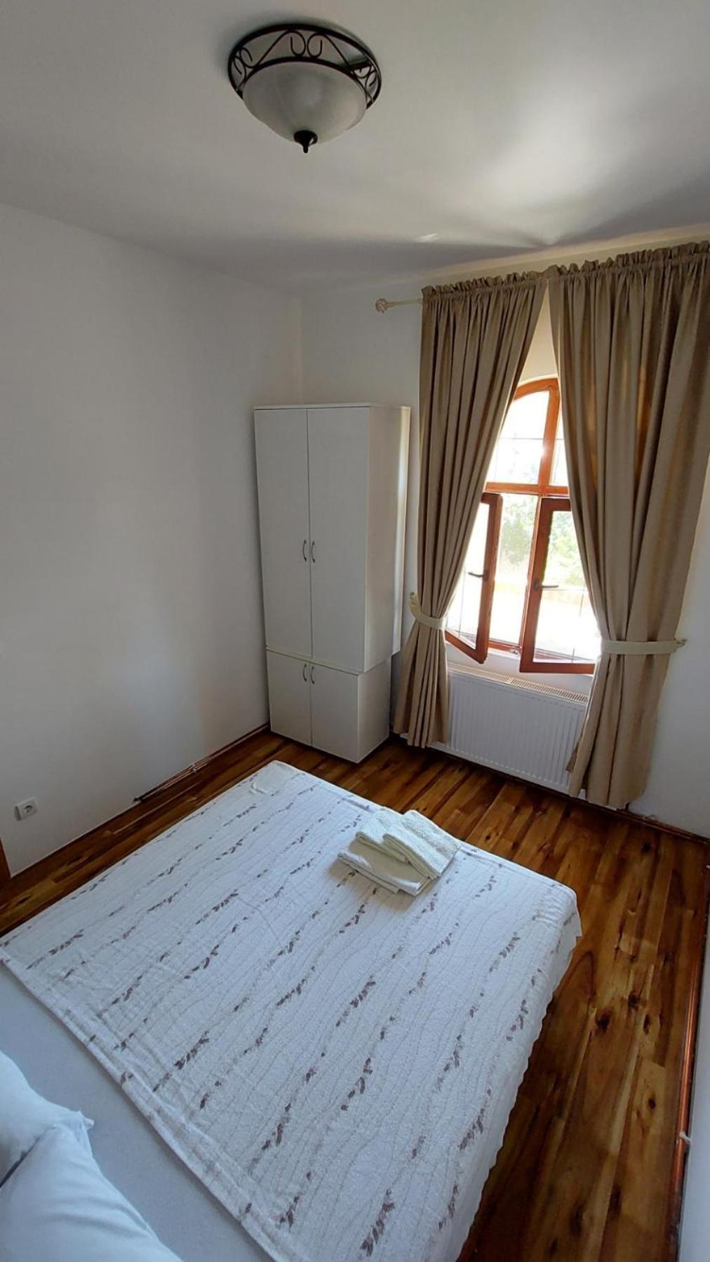 Knez Apartmani Senje Quarto foto
