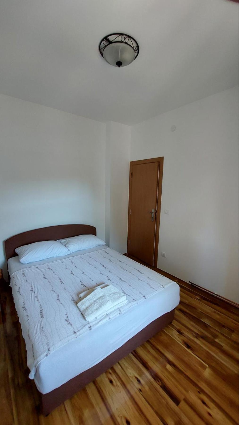 Knez Apartmani Senje Quarto foto
